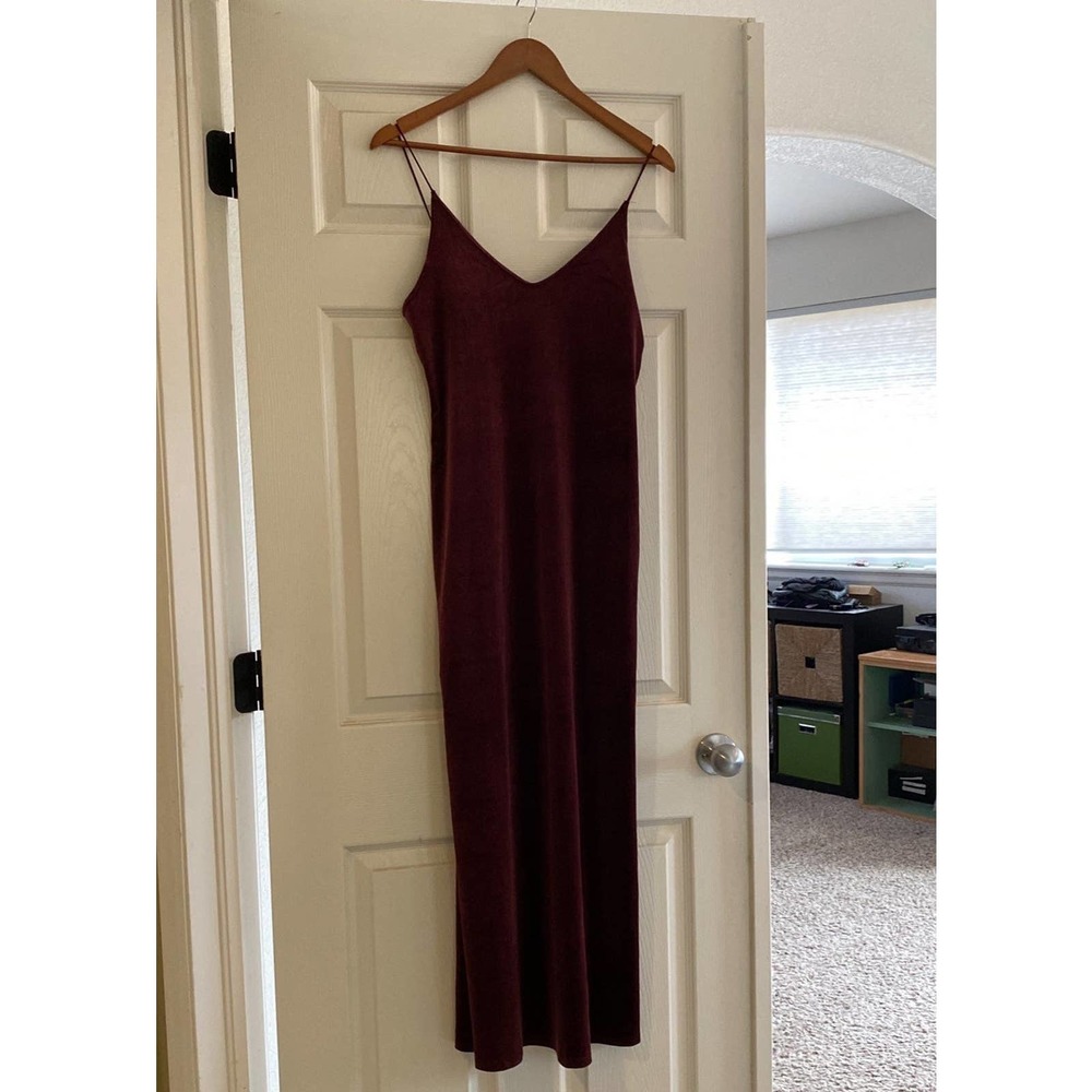 Intimately Free People Velvet Dress Sleep Wear size Medium New With Tags